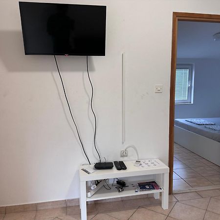 ורסי Apartmani Bruno מראה חיצוני תמונה